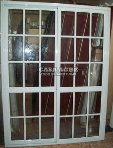 Ventana de aluminio vidrio repartido