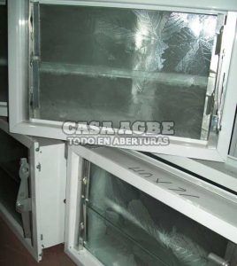 Ventiluz de aluminio con vidrio fantasia