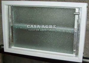Ventiluz de aluminio color blanco