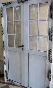 Porton de aluminio, puerta doble